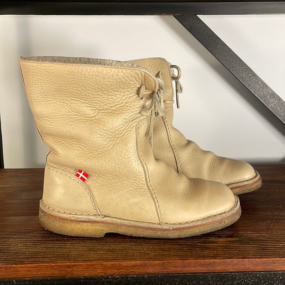 Duckfeet Shoes Duckfeet Arhus Cream Boots Size 42 Poshmark